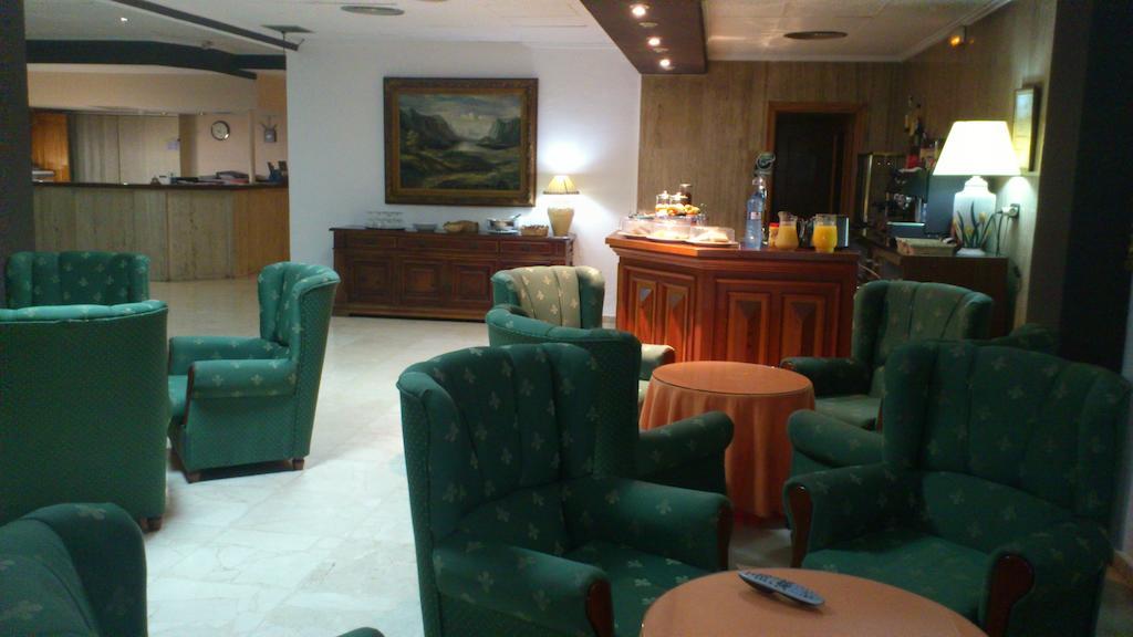 Hotel Reconquista Alzira Bagian luar foto