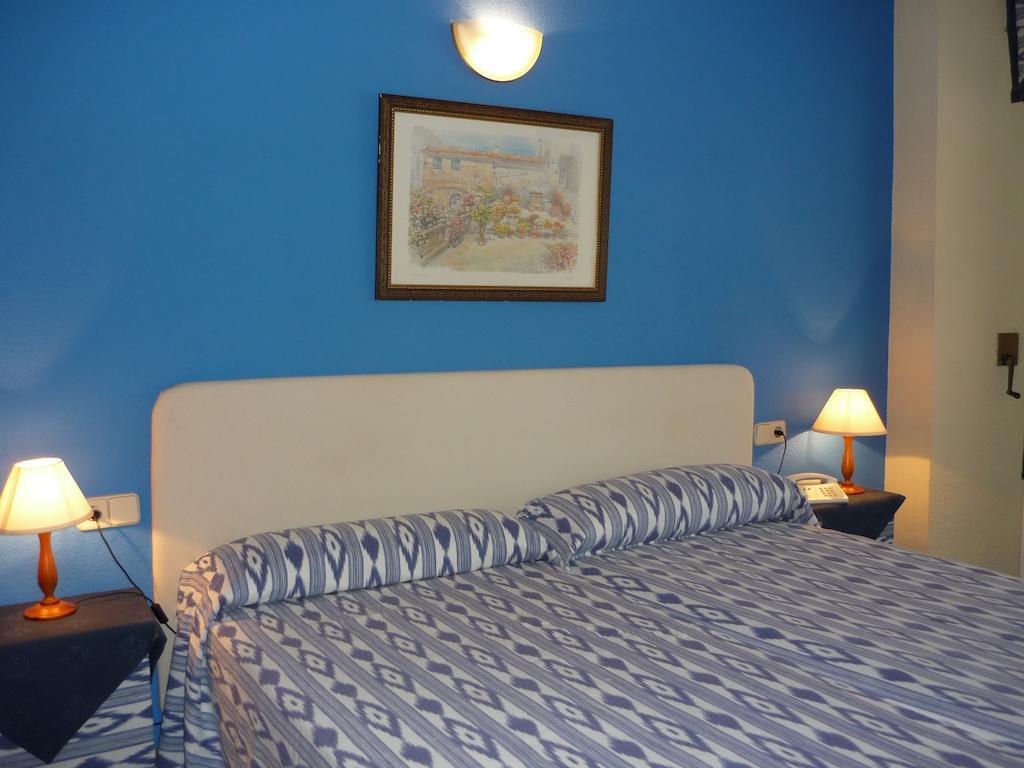 Hotel Reconquista Alzira Ruang foto