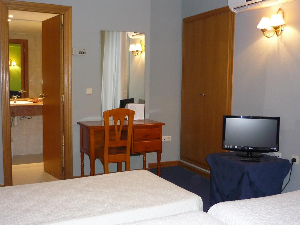 Hotel Reconquista Alzira Ruang foto