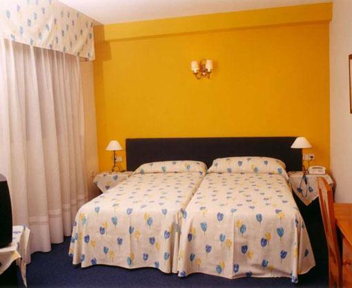 Hotel Reconquista Alzira Ruang foto