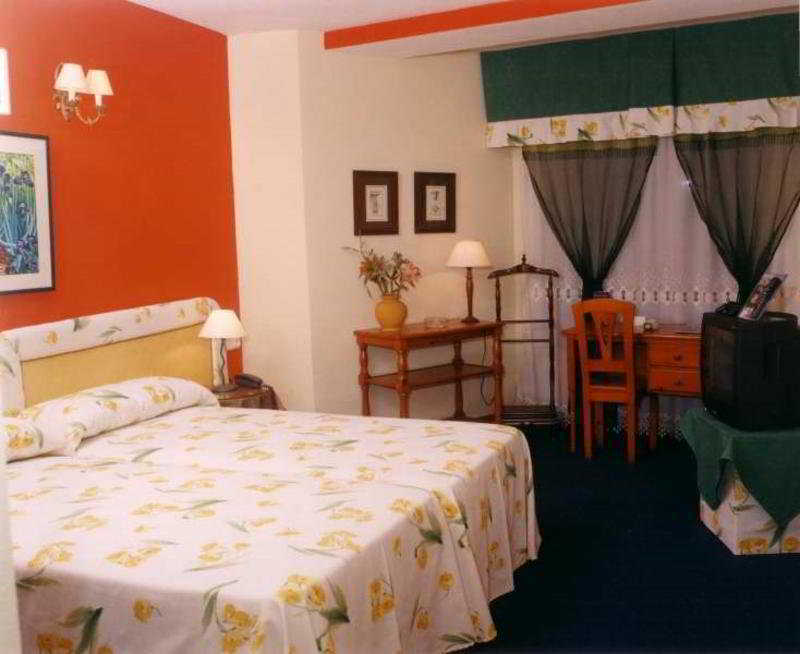 Hotel Reconquista Alzira Ruang foto
